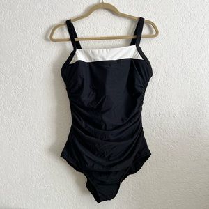 Miracle suit One Piece 16W